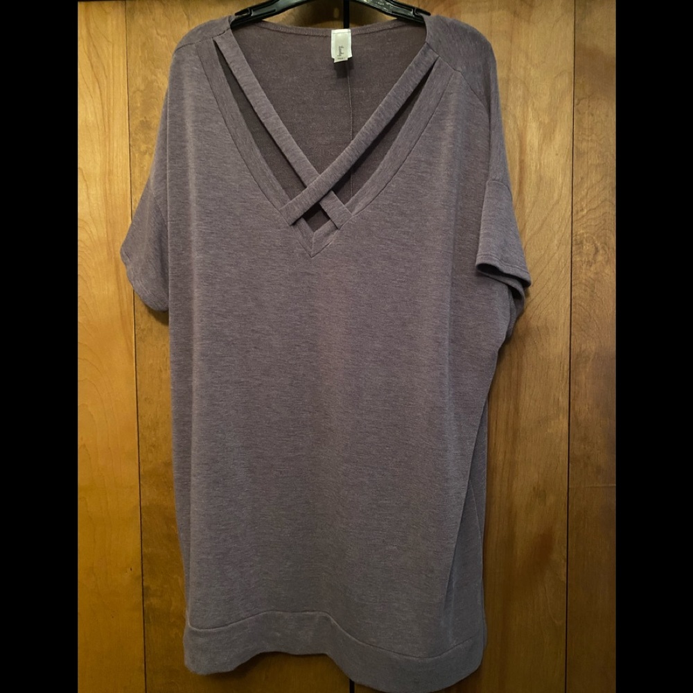 NWOT. Lovely J Blouse